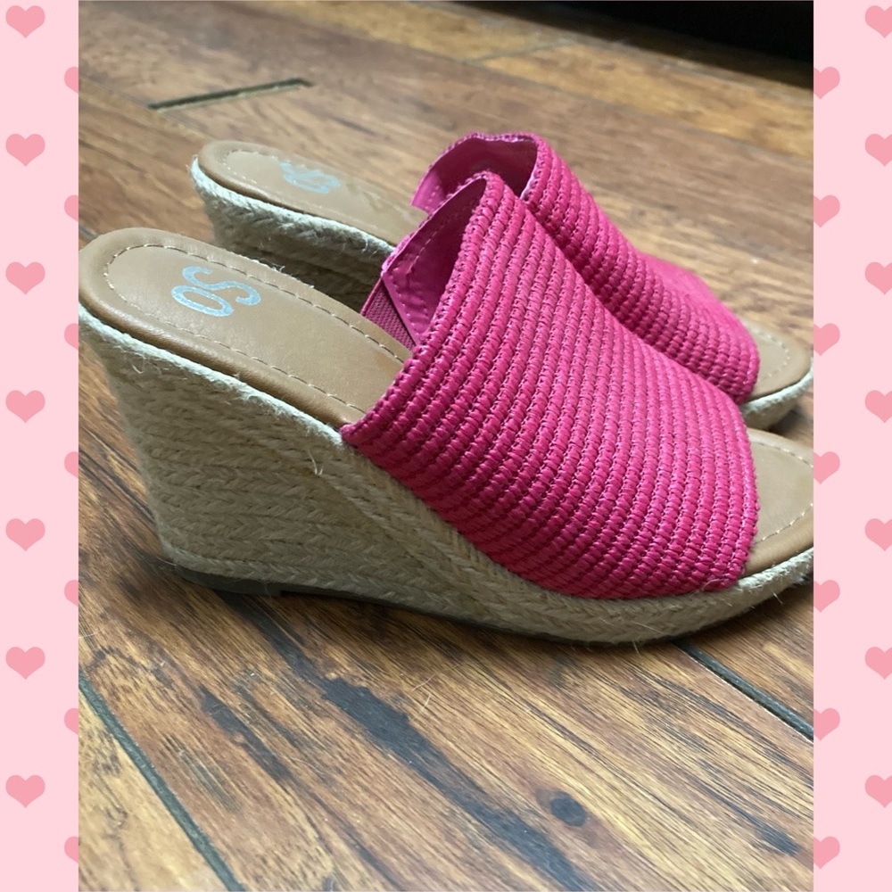 So Slip on shoes